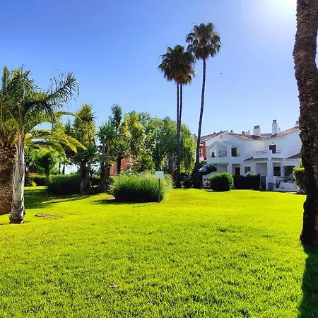 La Casita: Bajo Reformado Con Salida A Jardin *