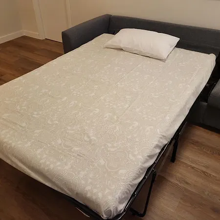 Appartement La Casita: Bajo Reformado Con Salida A Jardin