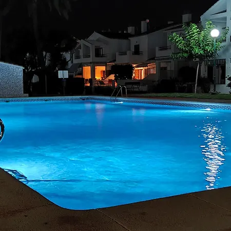 La Casita: Bajo Reformado Con Salida A Jardin Appartement Dénia